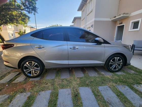 HYUNDAI HB20S 1.0 TGDI FLEX PLATINUM AUTOMÁTICO